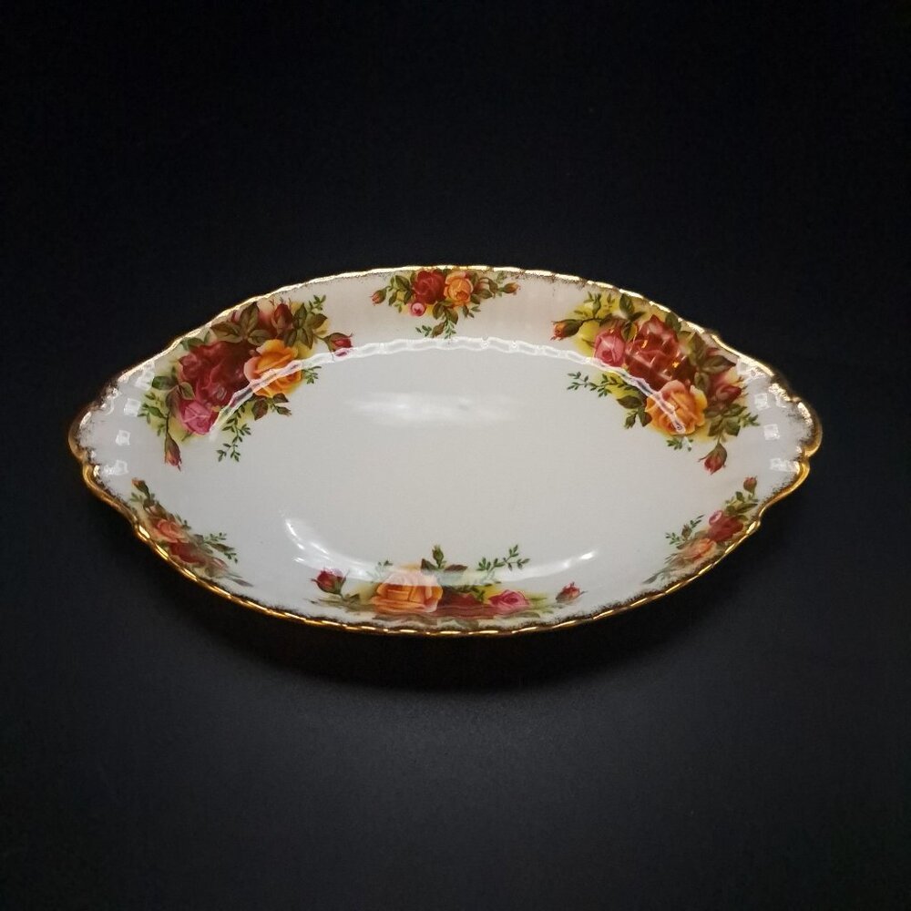 Royal Albert Old Country Roses Bone China Tray 10" Floral Design